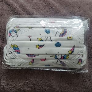 - 🦄💎 Kids disposable face masks 💎🦄 10 pack